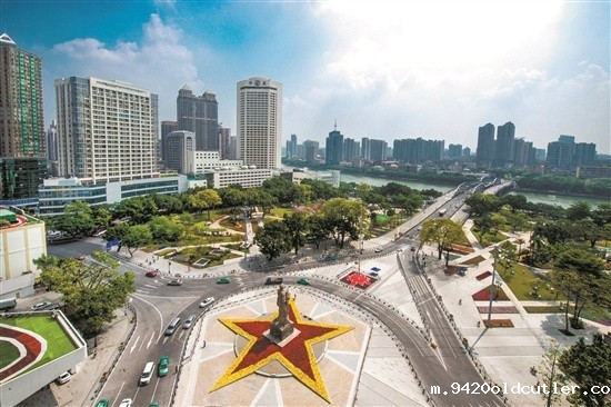 广州解放纪念碑.jpg
