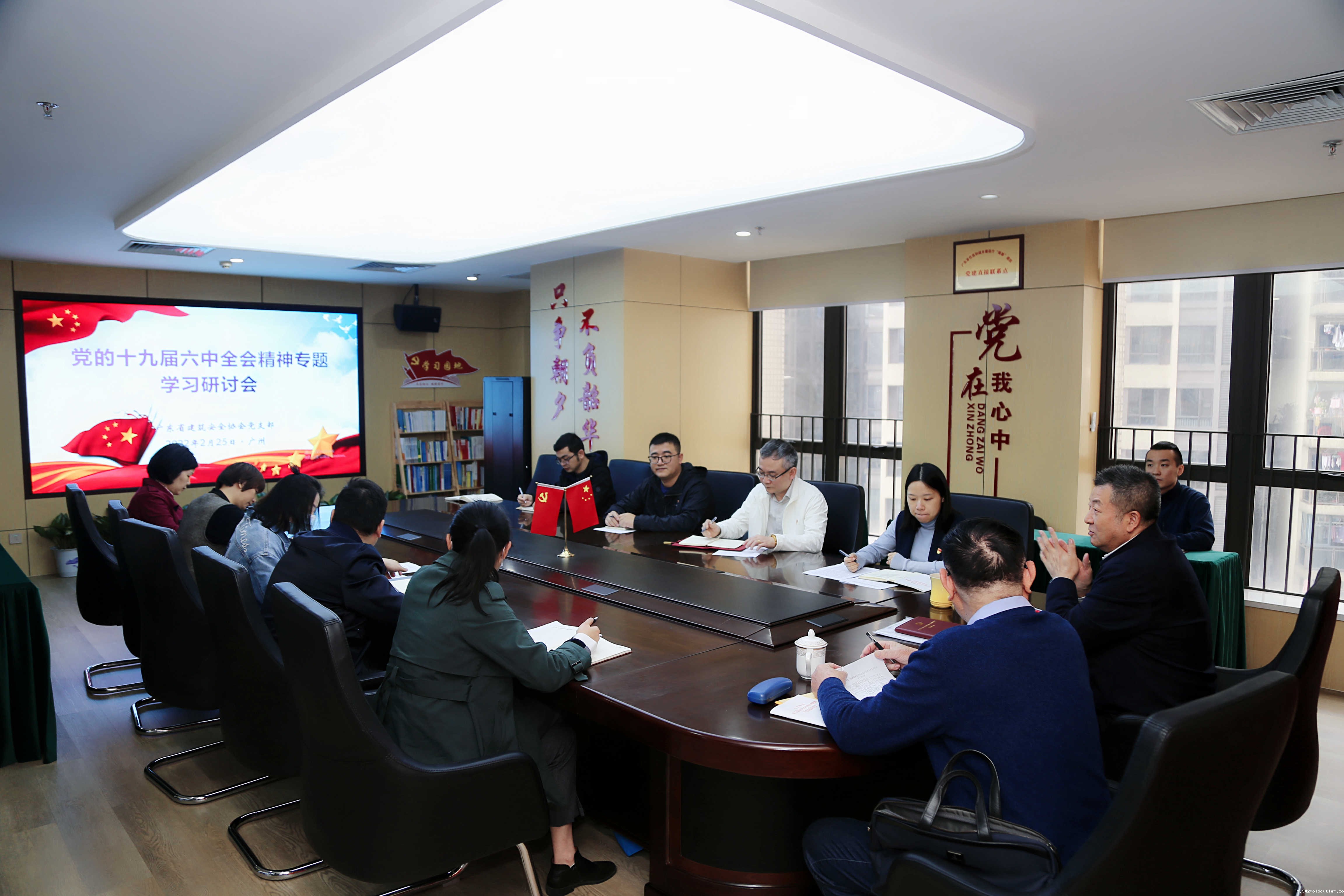 微信图片_202203011514182_副本.jpg 微信图片_202203011514182_副本.jpg